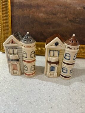 Vintage Otagiri 1981 Victorian House Salt Pepper Shakers